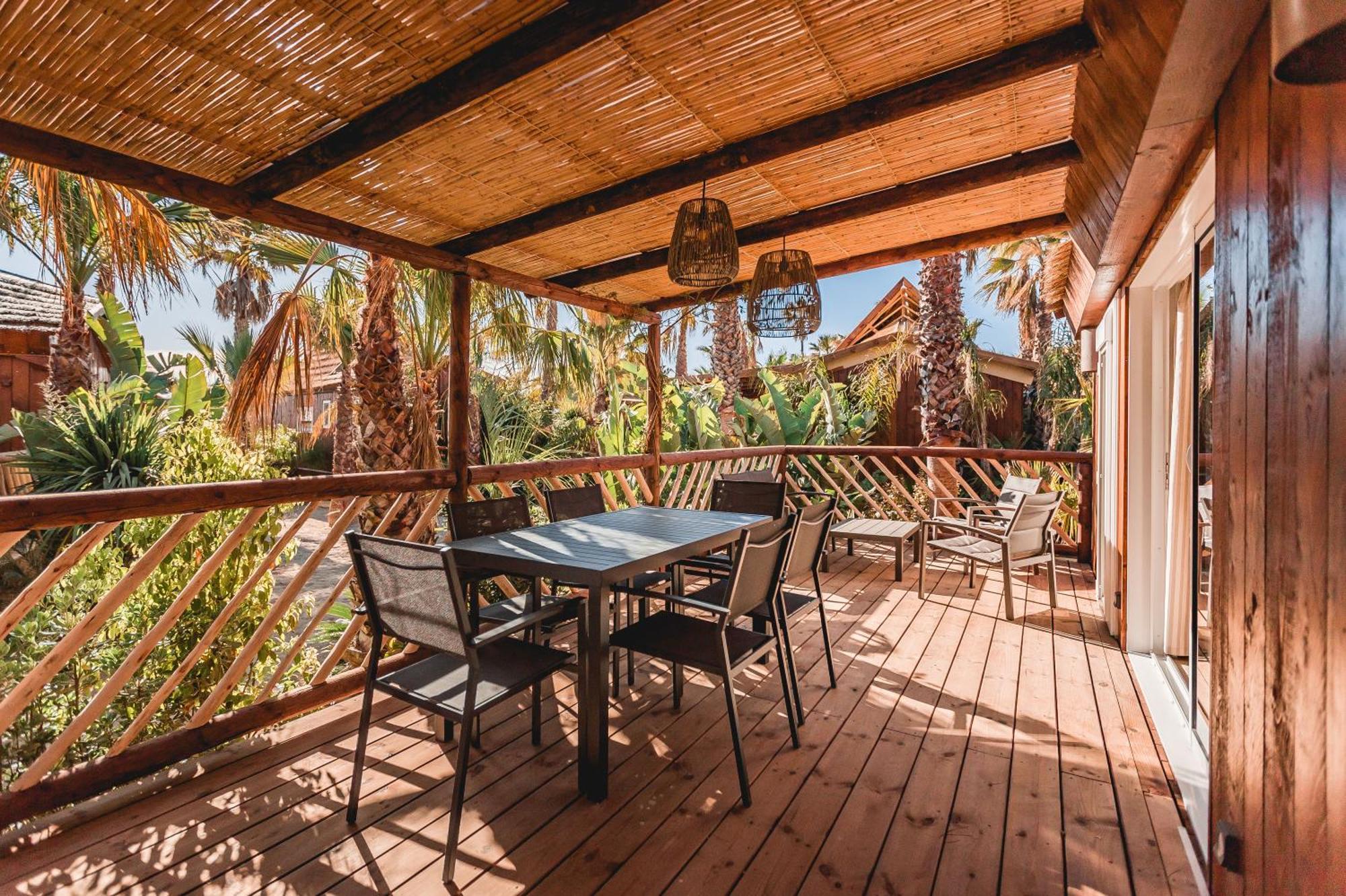 Toison D'Or Hotel Ramatuelle Ngoại thất bức ảnh A balcony in Israel
