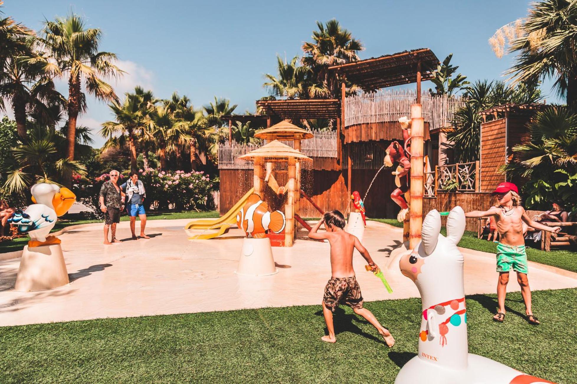 Toison D'Or Hotel Ramatuelle Ngoại thất bức ảnh The children's area